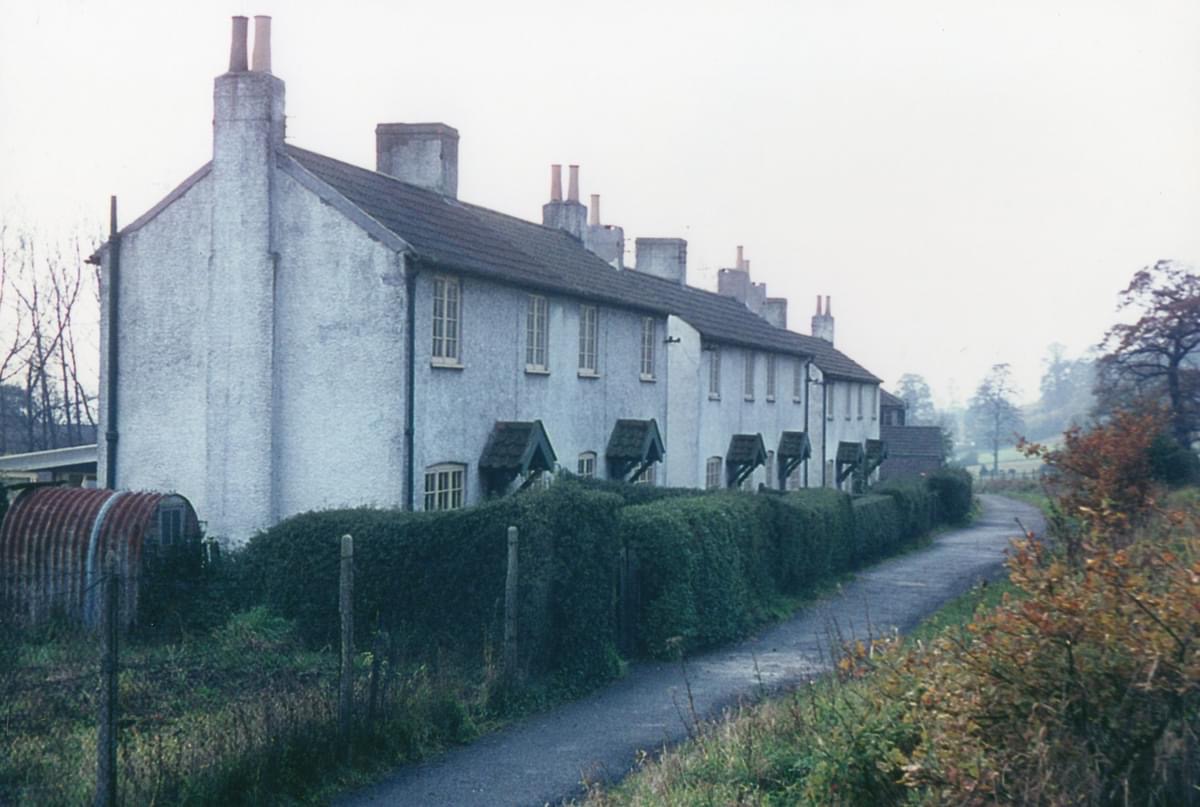 Westside Cottages, a terrace of white farm workers cottages